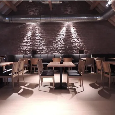 Hotel Sutter's Landhaus 3*