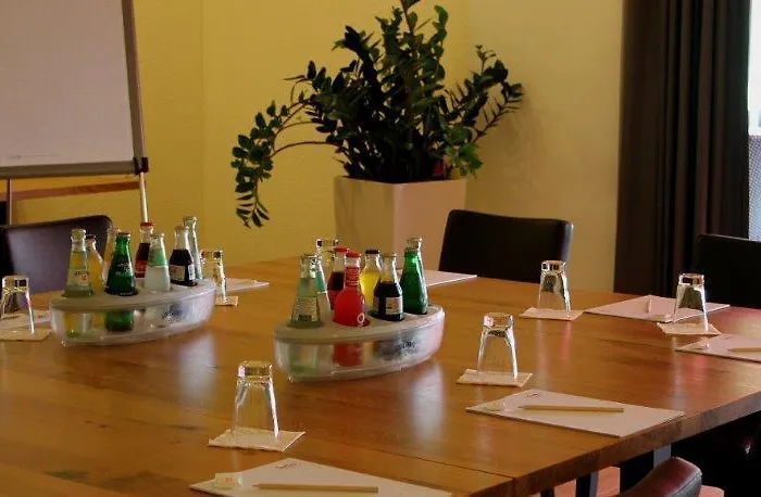 Sutter's Landhaus 3* Gensingen