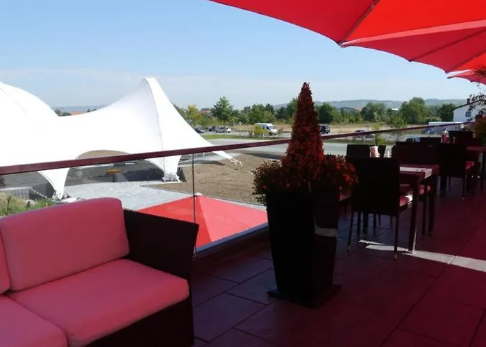 Sutter's Landhaus 3*