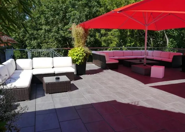 Sutter's Landhaus 3*