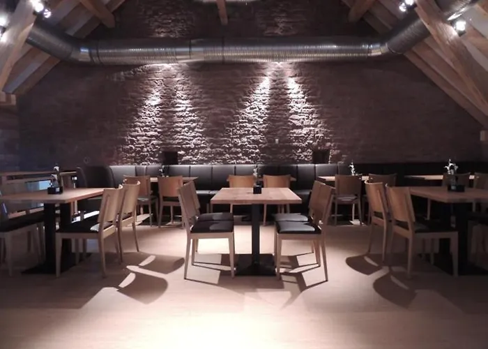 מלון Sutter's Landhaus 3*